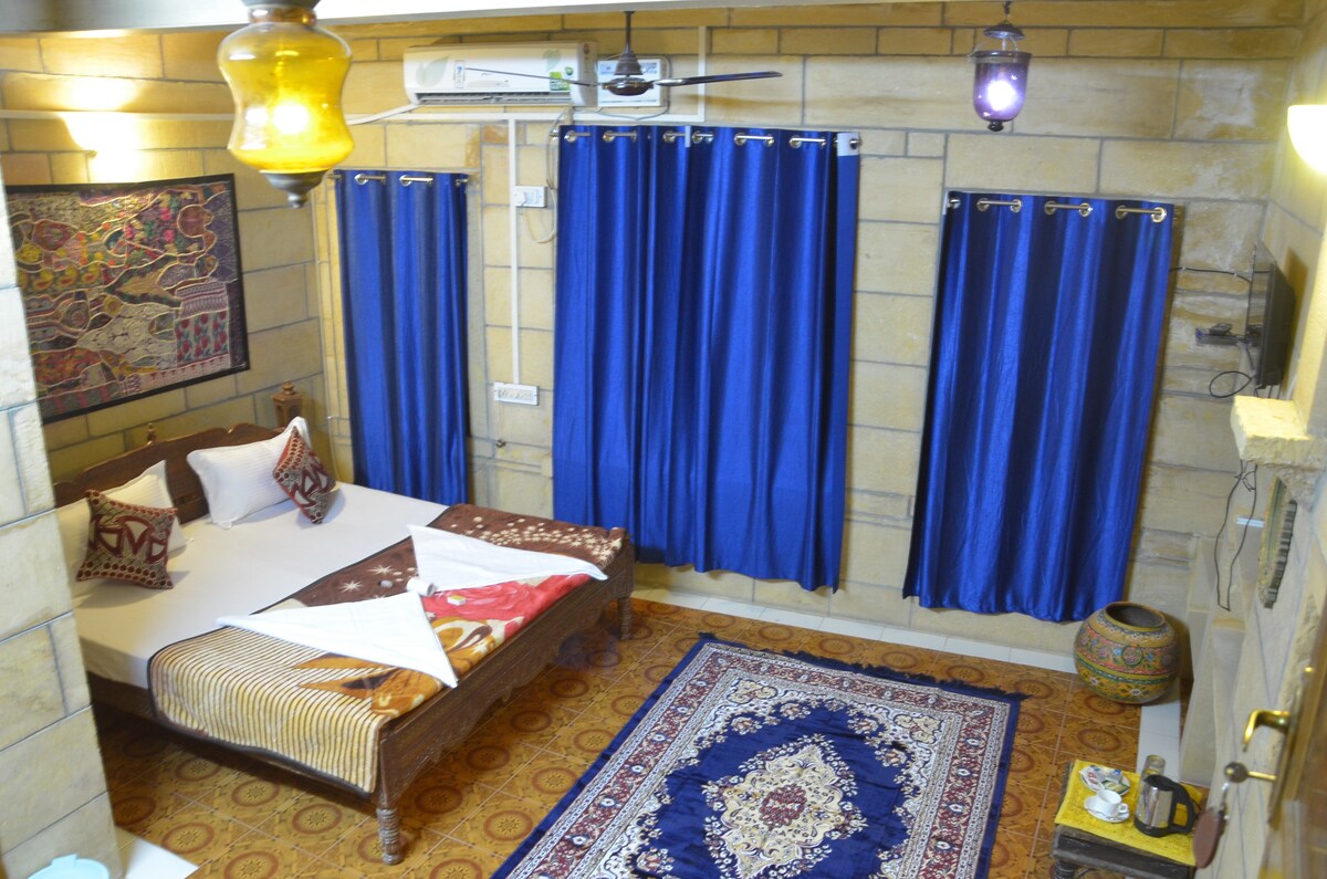 Hotel Siddhartha - Maharaja Room