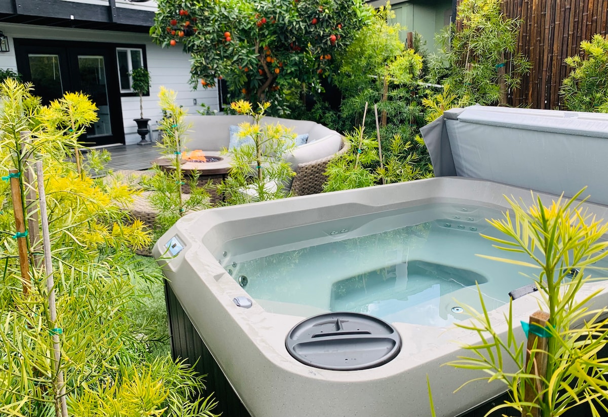 $5000 Off 30-day! Hot Tub New Remodeled 1 Bedroom
