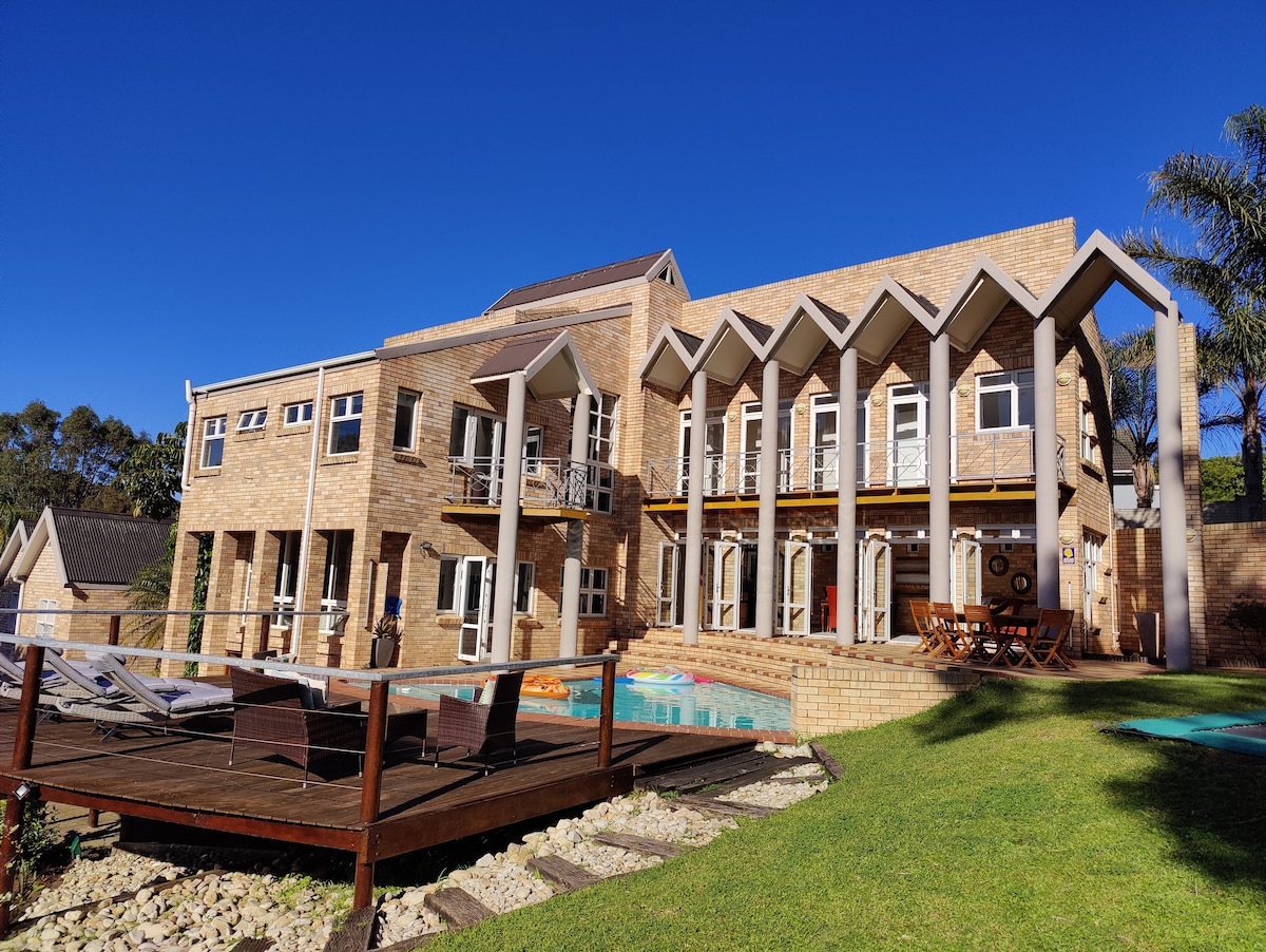 Palm Valley Inn - Port Elizabeth