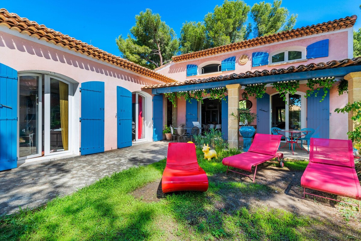马提格（ Martigues ）风景优美的别墅，带私人泳池