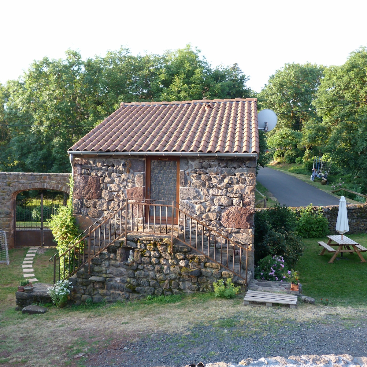 「La Bergerie」小屋及其小木屋