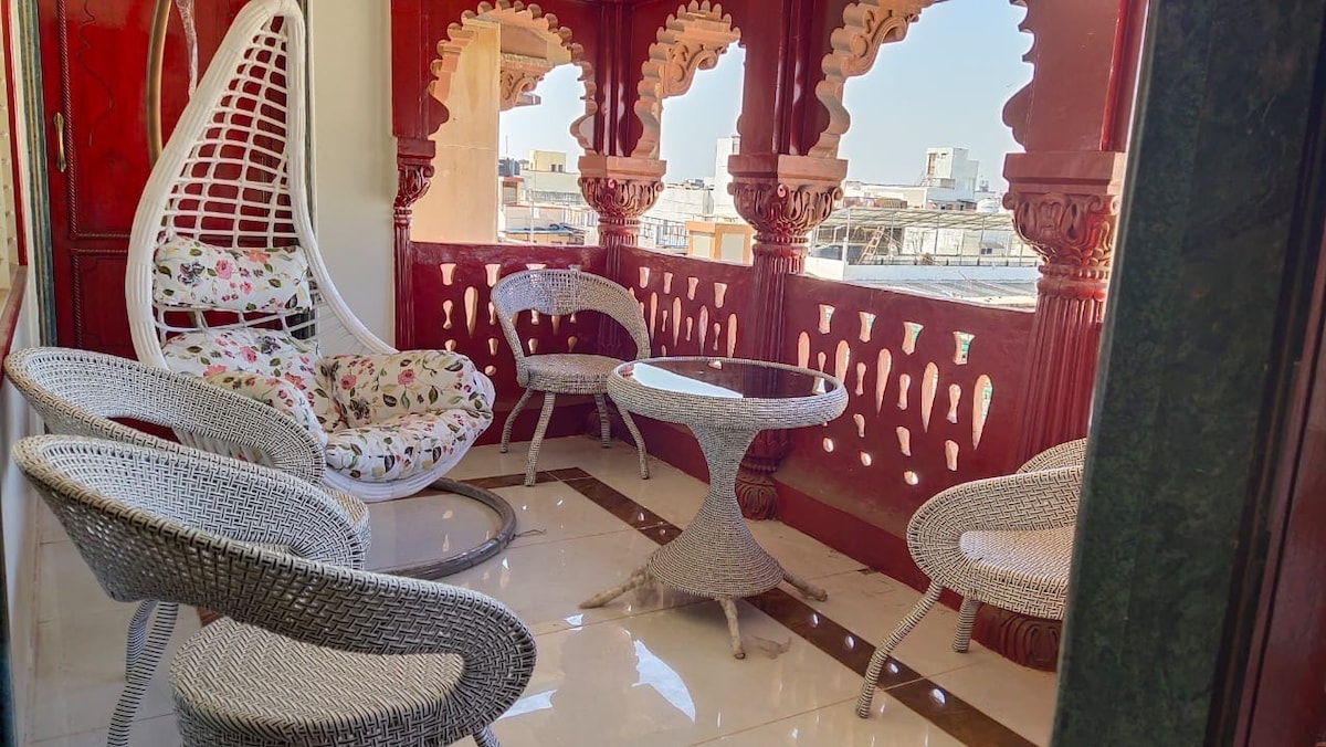 ★Majestic City Center Penthouse.Private Terrace★