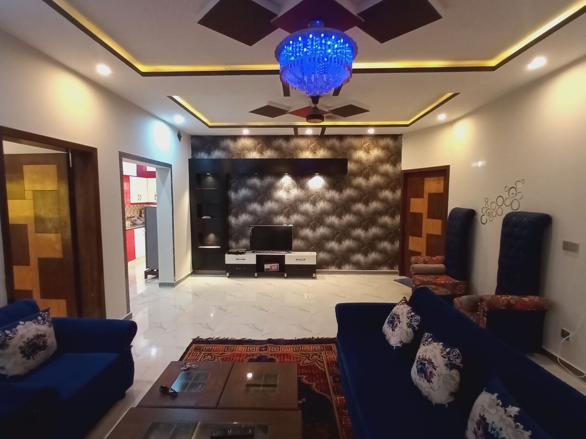 10Marla Furnish Portion For Rent in BahriaTown Rwp