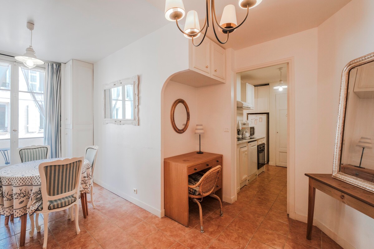 Nice 2 bedrooms heart of Cannes!!