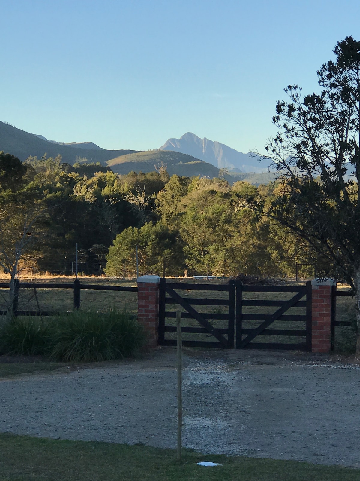 宁静的农场小屋，拥有美丽的美景