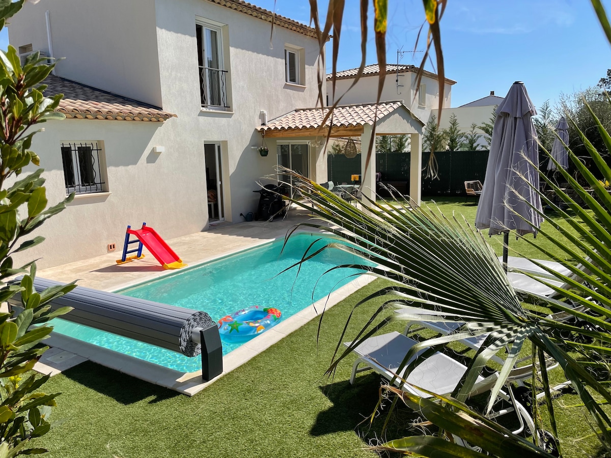 Jolie Villa climatisée avec piscine chauffée