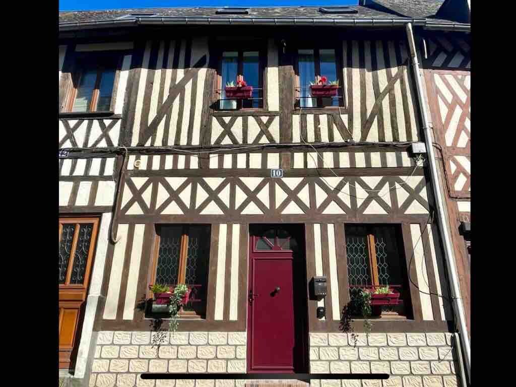 Charming Little Maison Normande