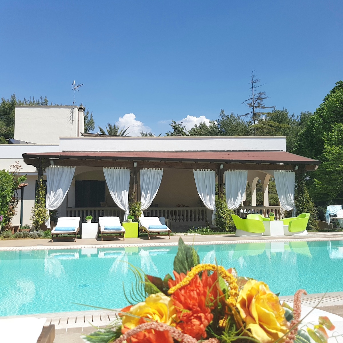 Salento Villa Edda con piscina riscaldata e tennis