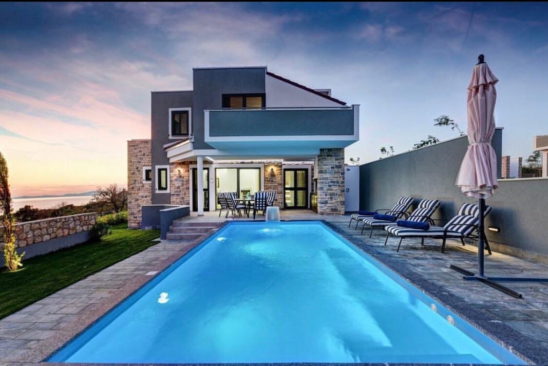 Villa Dana with Heated Pool