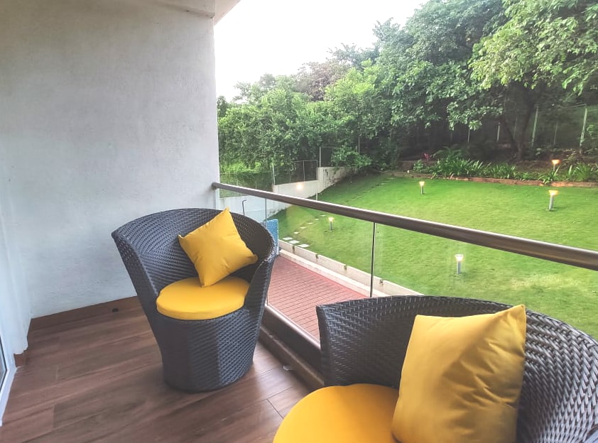 Gorgeous 3bhk Duplex Apartment with Private pool