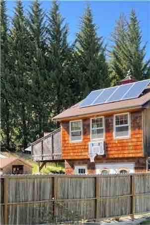 Private Eco-Friendly So Hum Bungalow near Redwoods