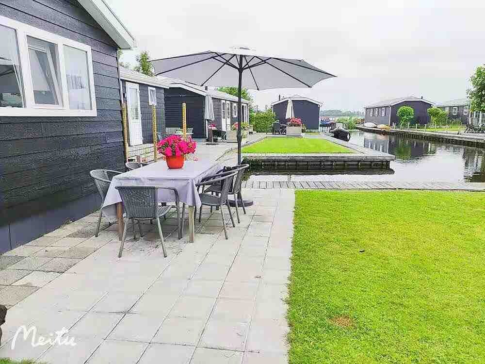 诗情画意的小屋羊角村一号
Luxurious pastoral house in Giethoorn