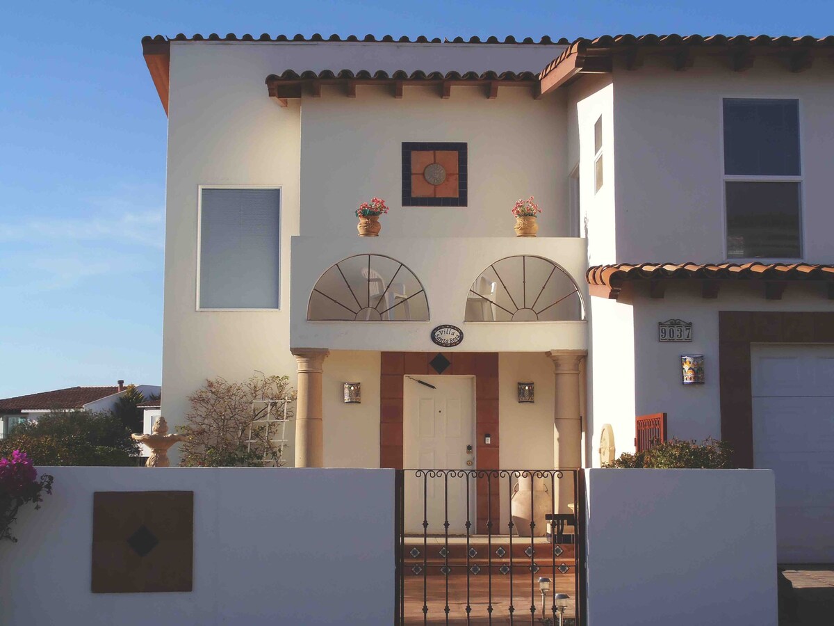 Villa Santa Rosa - Bajamar oceanview home