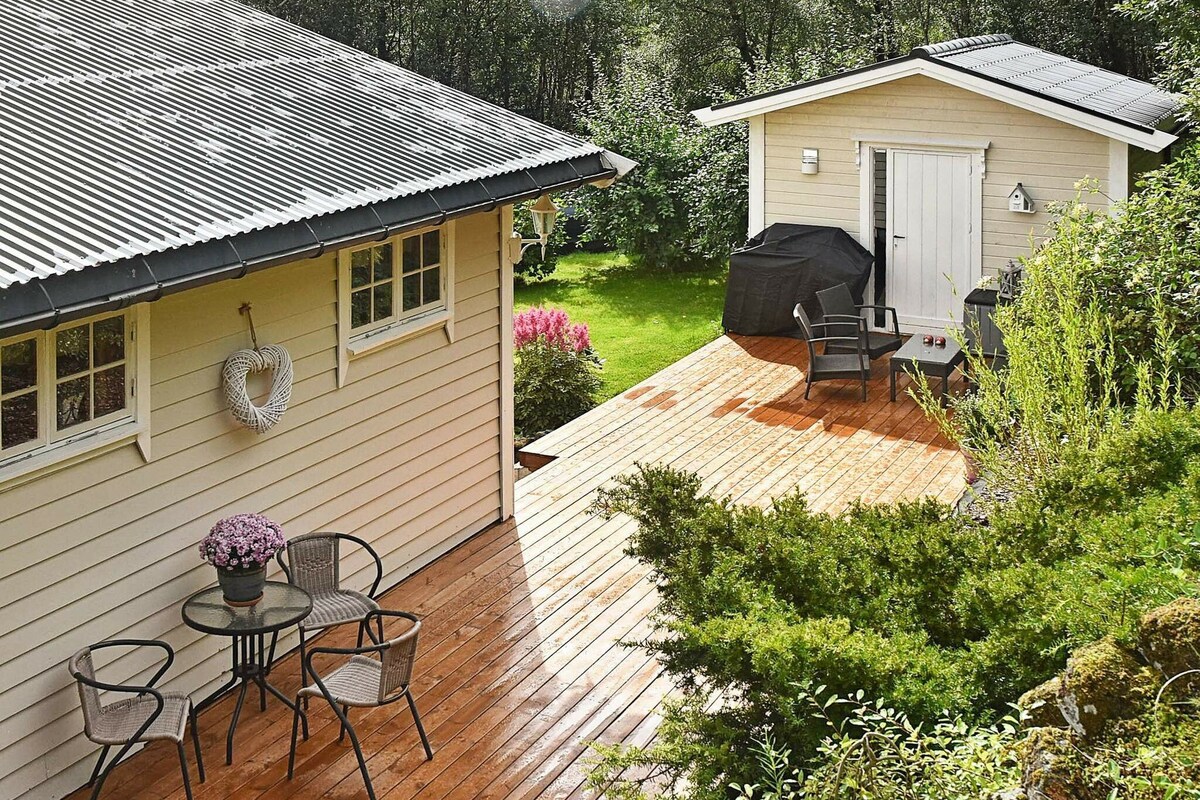 6 person holiday home in åram