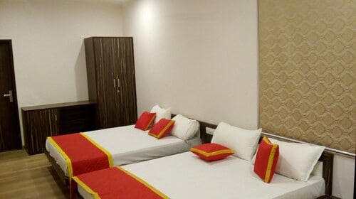 Superior Room in Hotel Sarvmangla Garden
