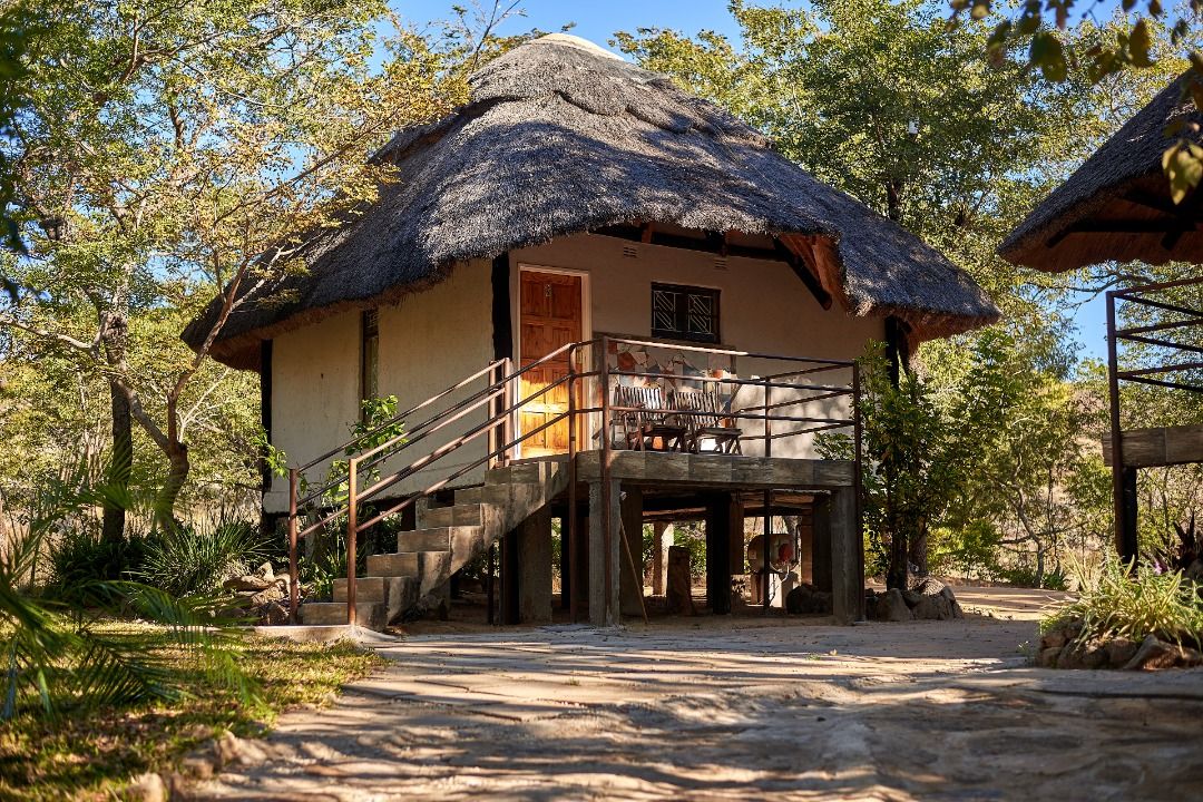 Tree House at White Waters Dam