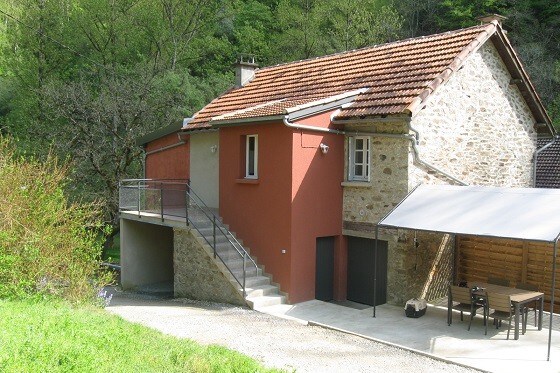 沿着河流度假小屋Aveyron 4 *