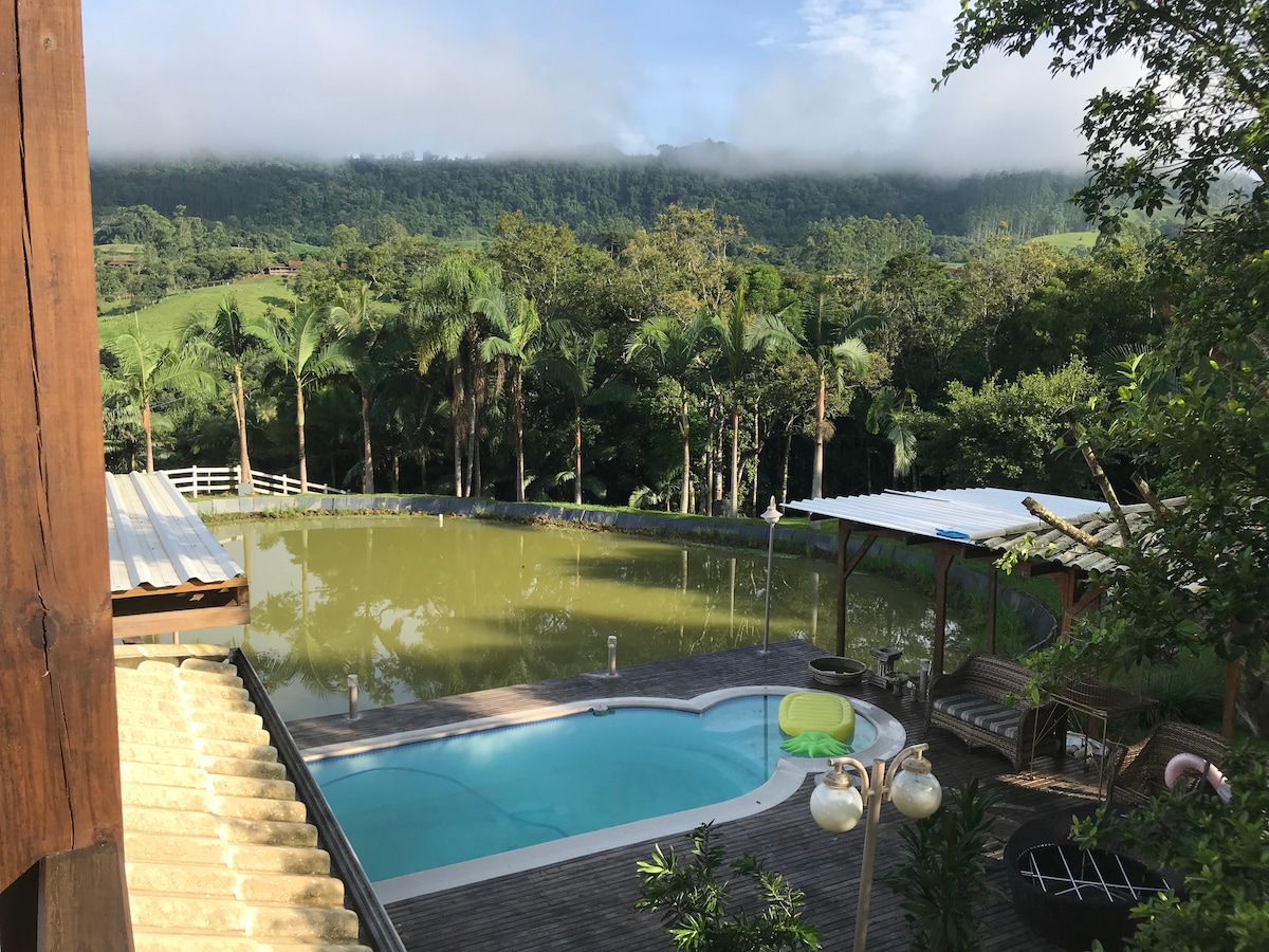 Lindo sítio com belíssima paisagem para descansar