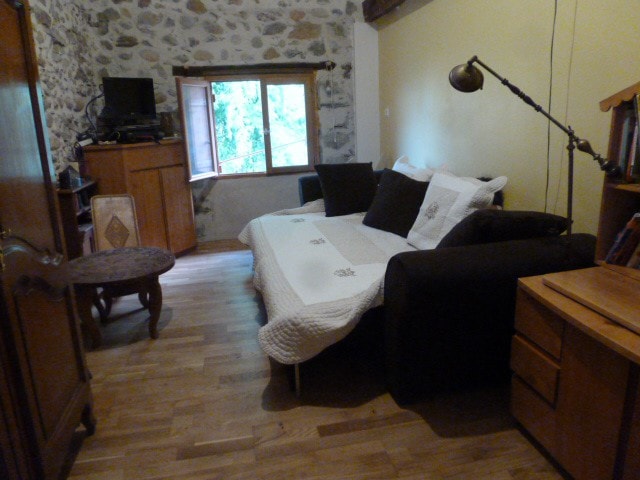 室内卧室，乡村，靠近Vizille