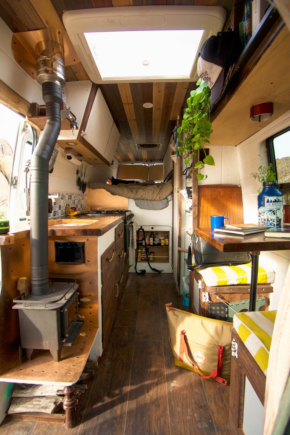 自定义内置Campervan转换