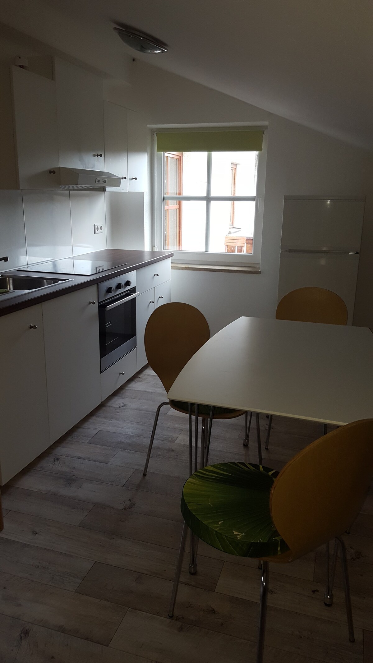 舒适的公寓，包括Kü。， DU + WC （ 2015财年）
