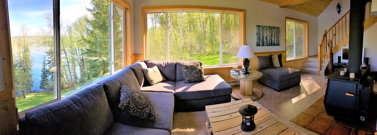 Birch Haven - A Luxury Cottage on Horsefly Lake