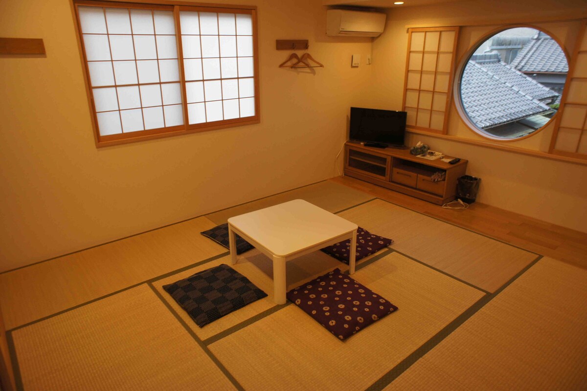 日式客房（最多5人）半建筑[客栈]日式10榻榻米私人客房和客厅令人放松*有一架Zutter钢琴