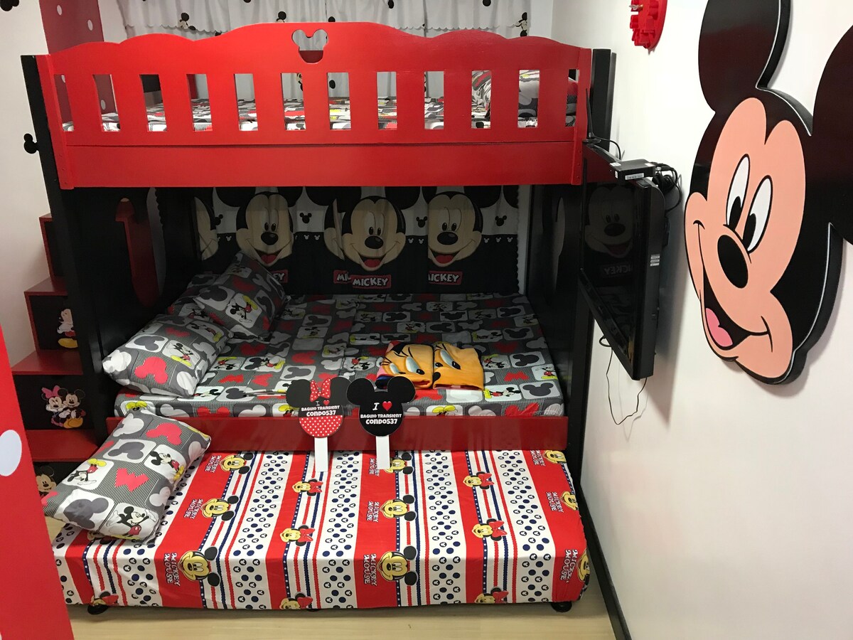 New Mickey Mouse themed condo near Wright park