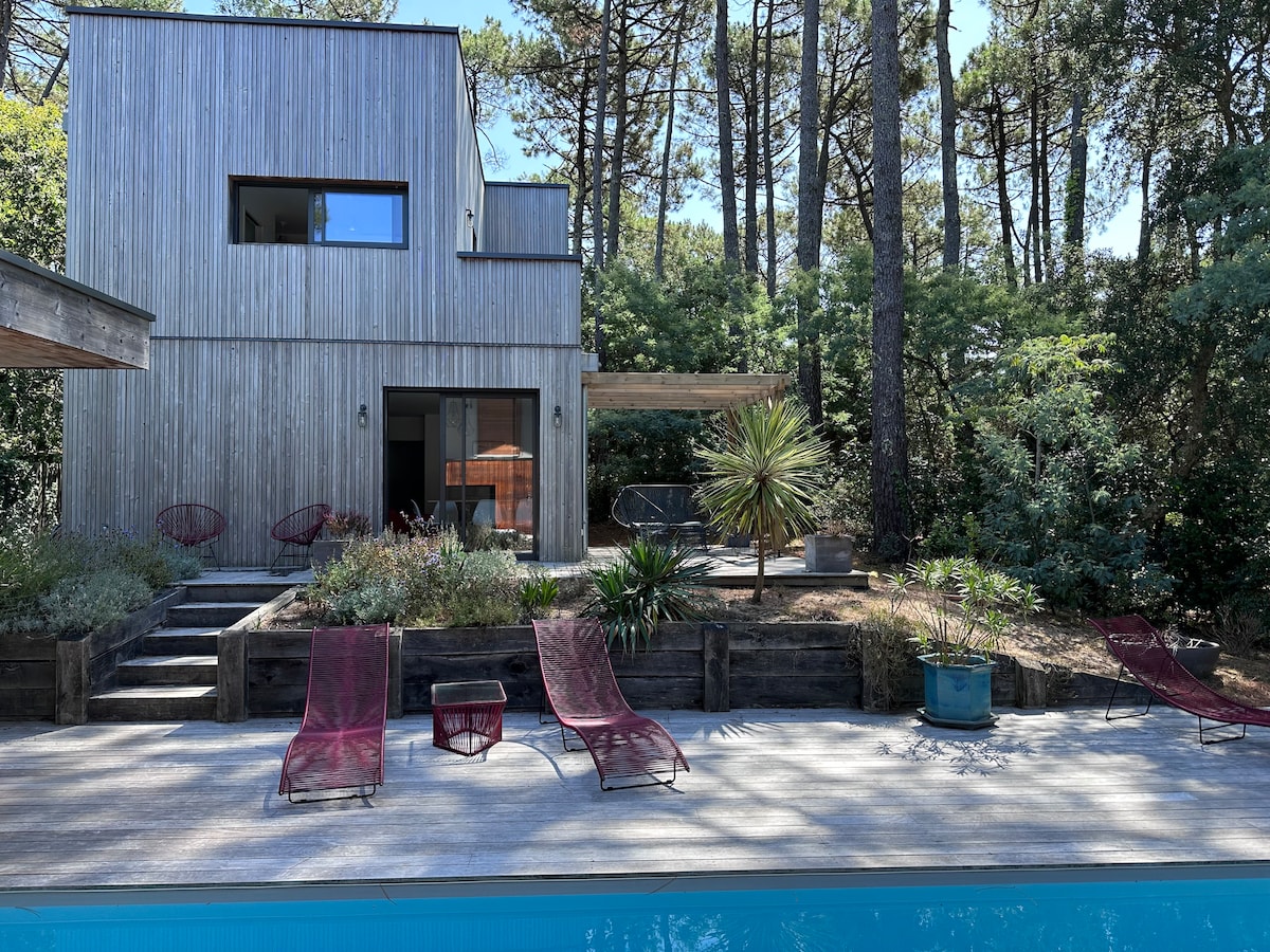 Maison d'architecte, plage et lac à pieds