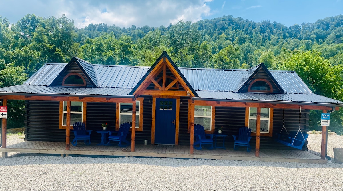 Wildcat Lodge-Cabin
 at Billy Goat Mtn. Village