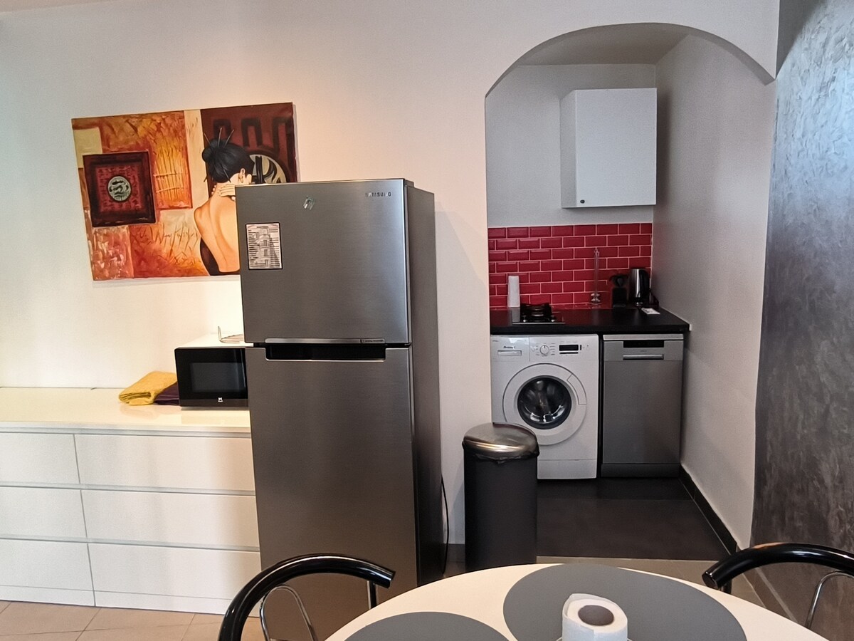 Loft Métro ligne 9 Porte de Paris 93100 Montreuil