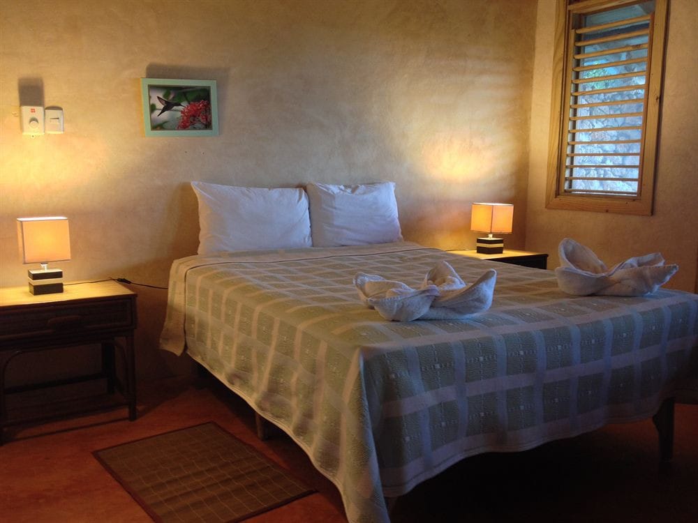 Double Room with Breakfast+Kayak Tour Los Haitises