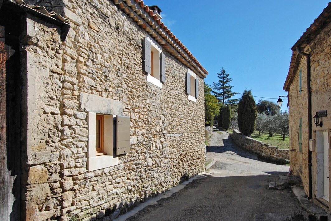 La Case : petite maison de Provence