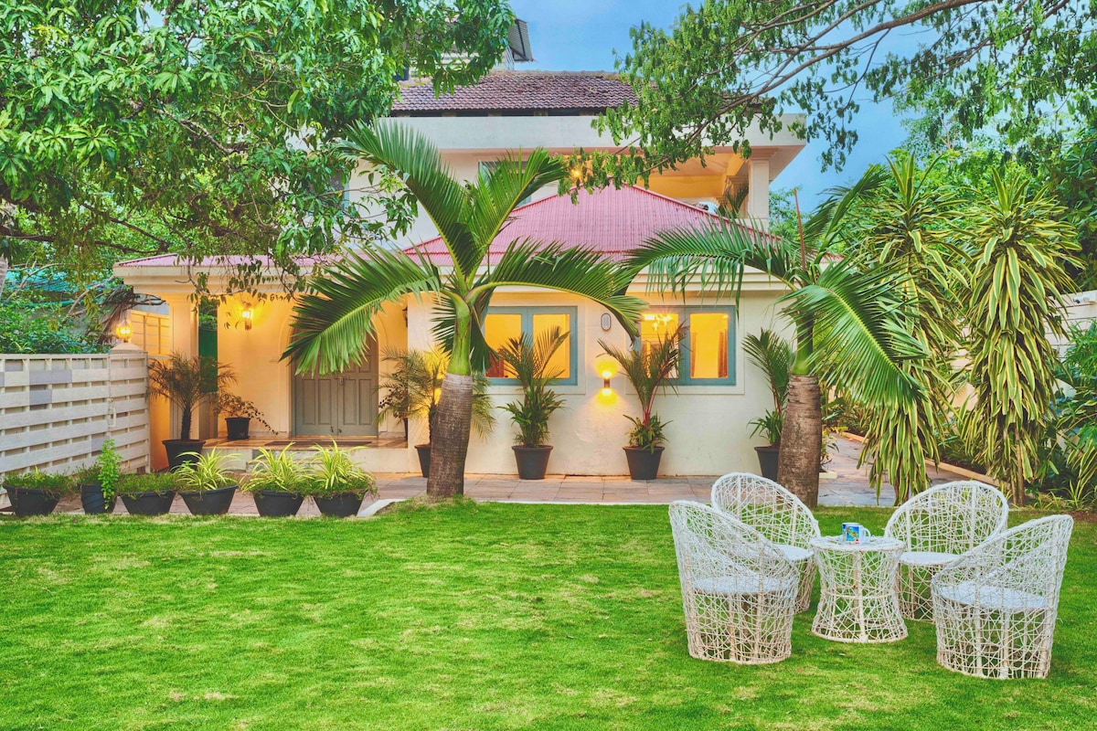 Villa Herrenhaus 5Bhk-Anjuna/PoolTable/Cricket Net