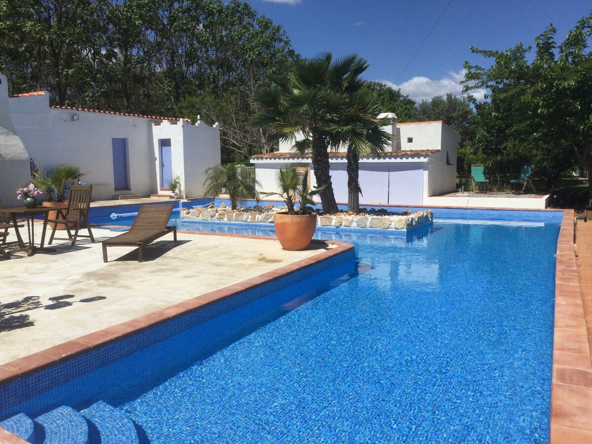 Beautiful Casa with huge property and private pool