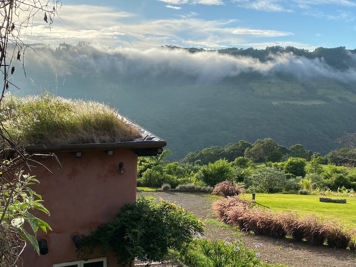 Finca la panta casa de palha