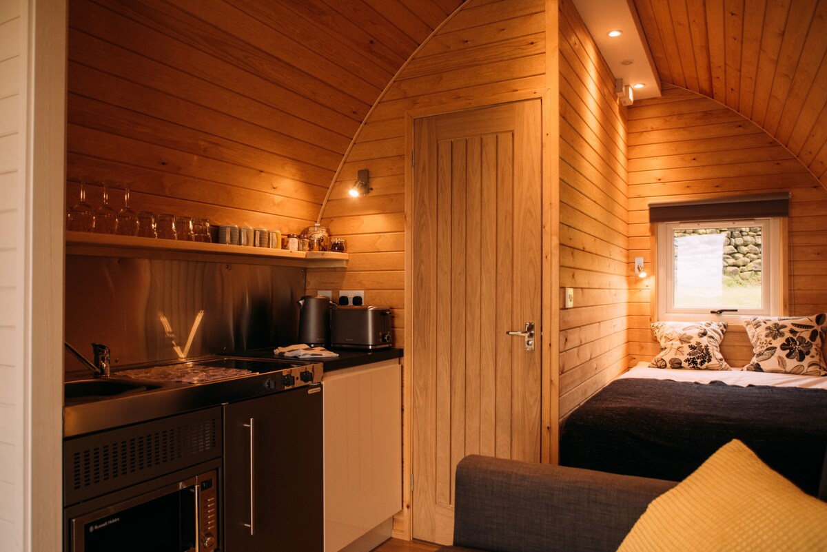 Ensuite pod at Peaks and Pods - The Folds