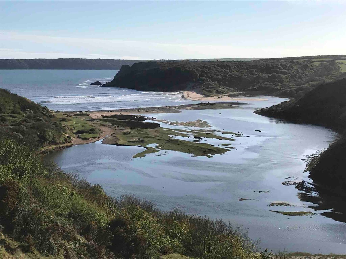 Charming & Tranquil Gower Retreat - 3 Cliffs Bay