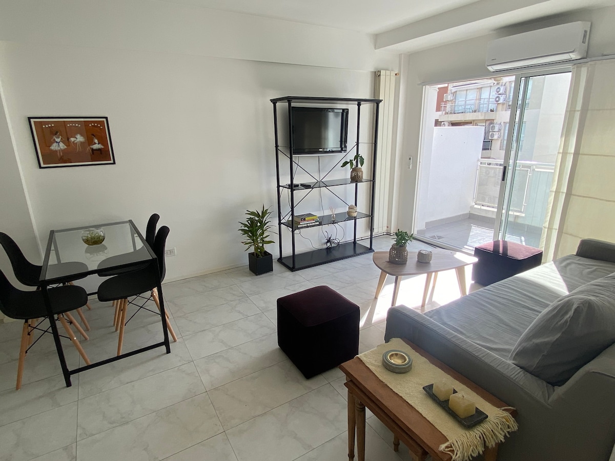 Bright and cosy flat in Palermo. Amazing Terrace.