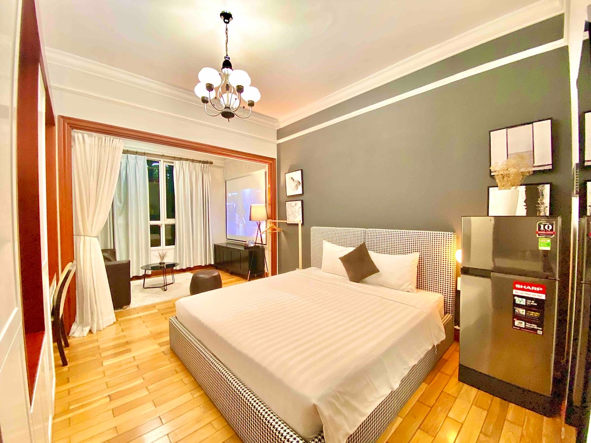 M公寓-豪华1卧5 *和沙发床-屋顶泳池-HCMC