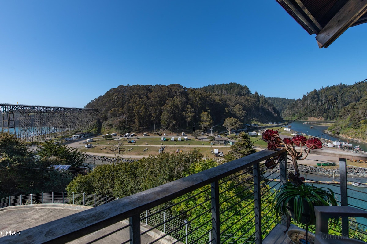 Mendocino Coast Hideaway