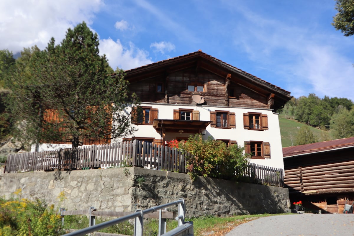 Ferien Tiraun-Sut Trun, Bündner Oberland, Surselva