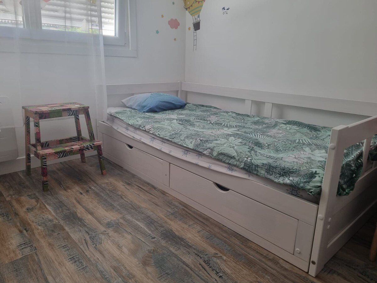 Petit cocon chaleureux avec 2 chambres