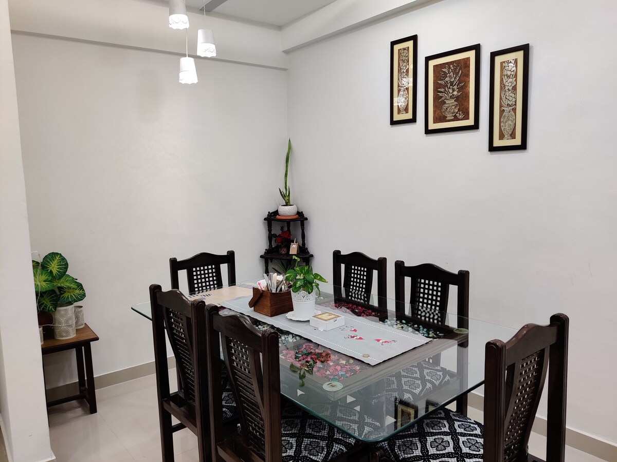 Anand 's Aashiyana Homestay R2 （卧室+起居室）