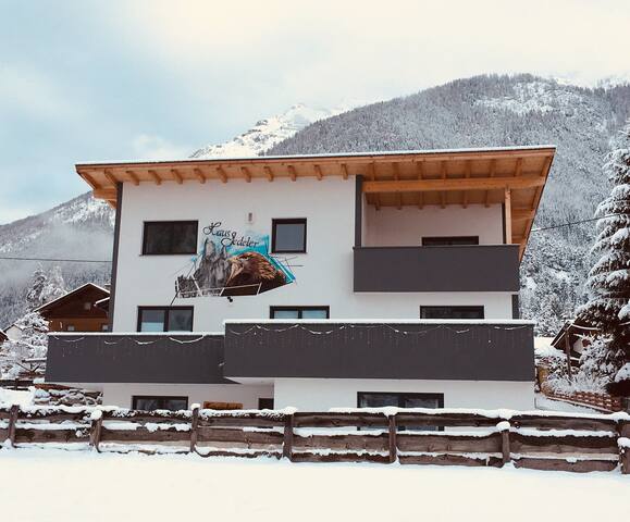 施图拜谷地新施蒂夫特(Neustift im Stubaital)的民宿