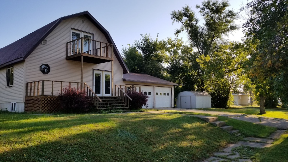 The Lodge at the Lake