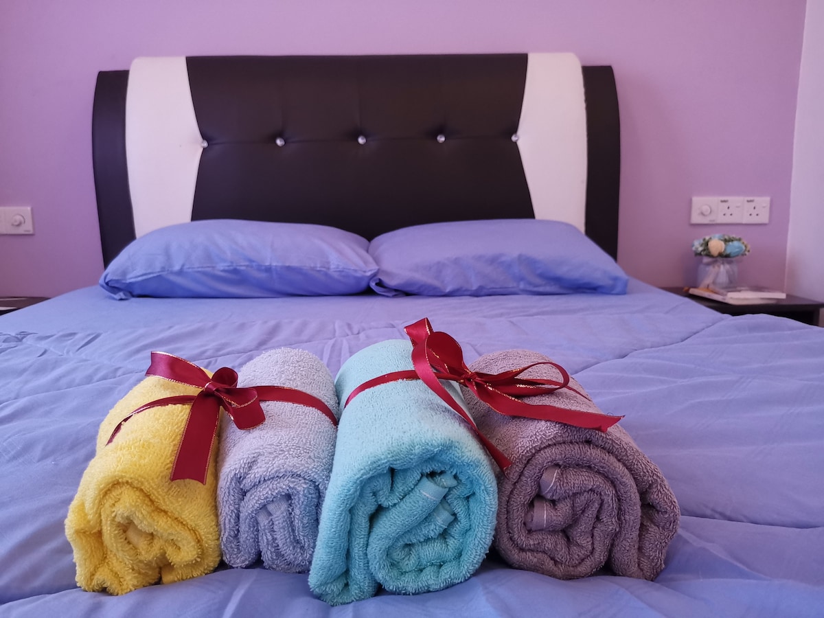 15minute Tawau Airport, Elsa homestay private bath