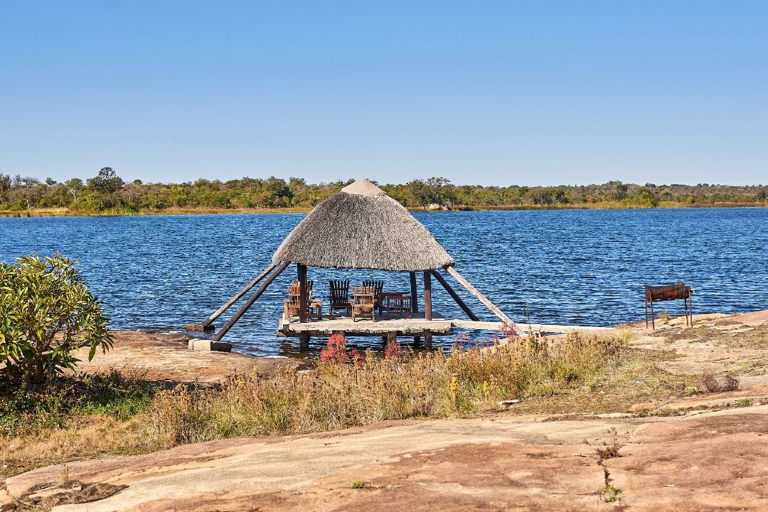 Tree House at White Waters Dam