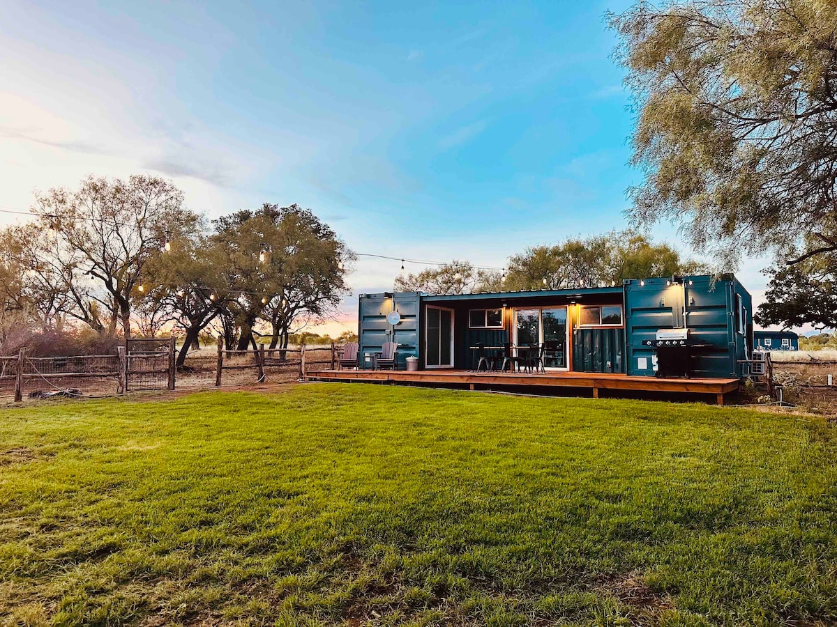 The Big Bend at Bee Creek Farm on 32 private acres