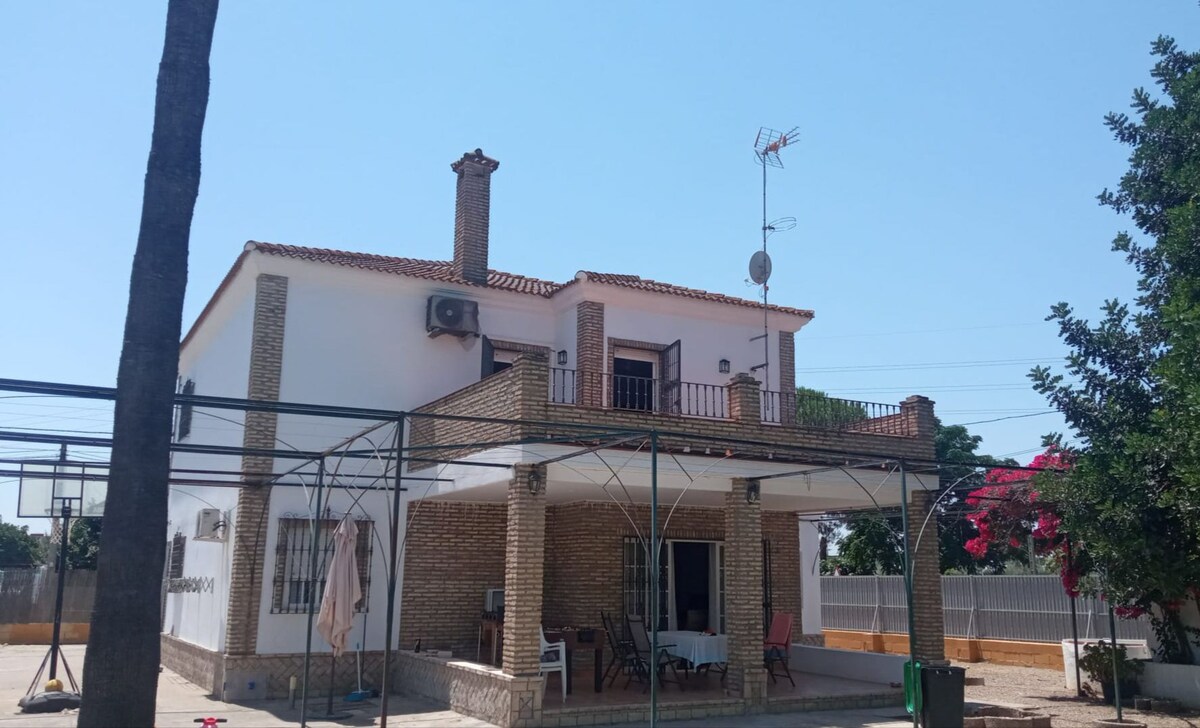 Casa Rural El Algarrobo